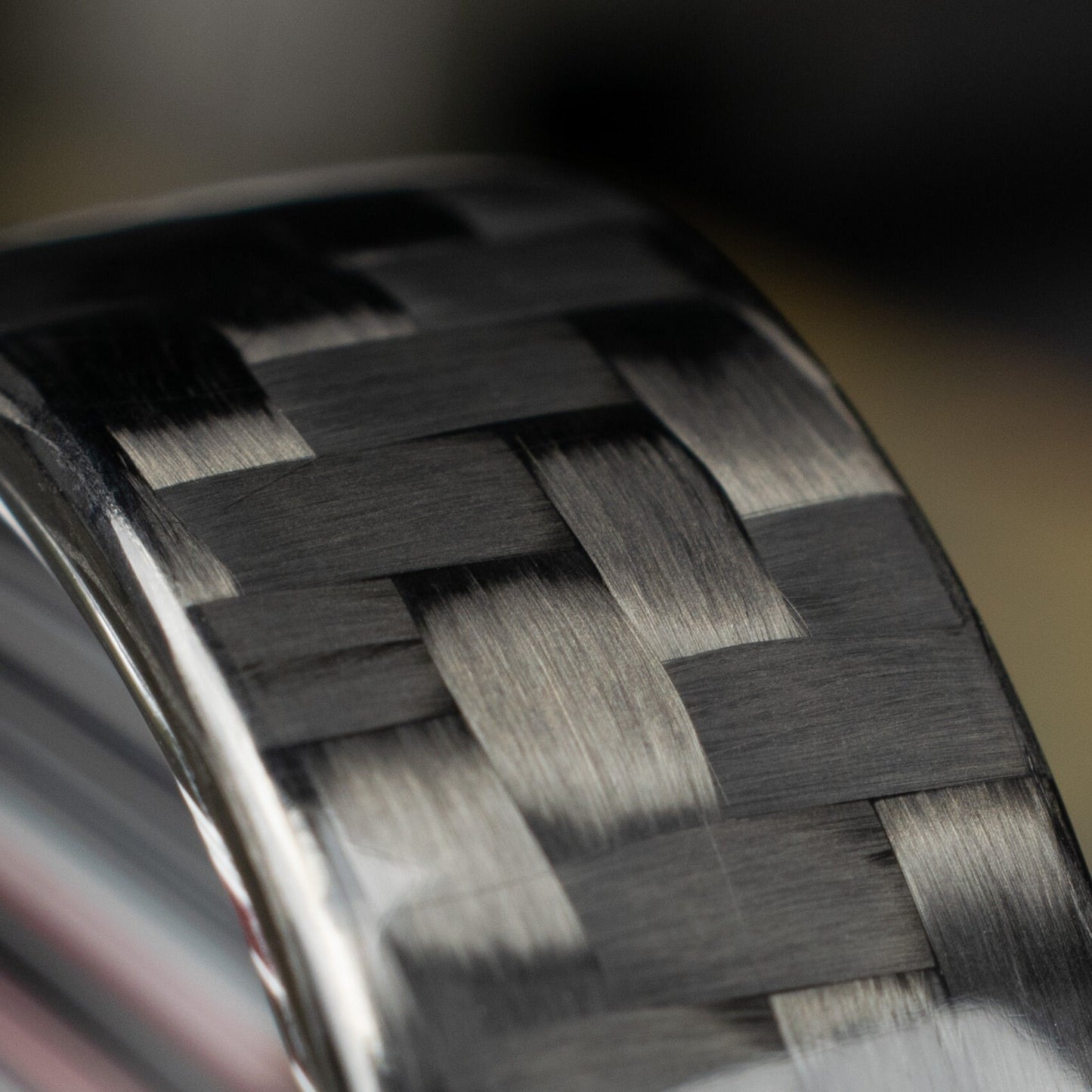 3k Twill Carbon Fiber Ring Lined With Tilted Fordite. Gloss Finish Carbon Fiber