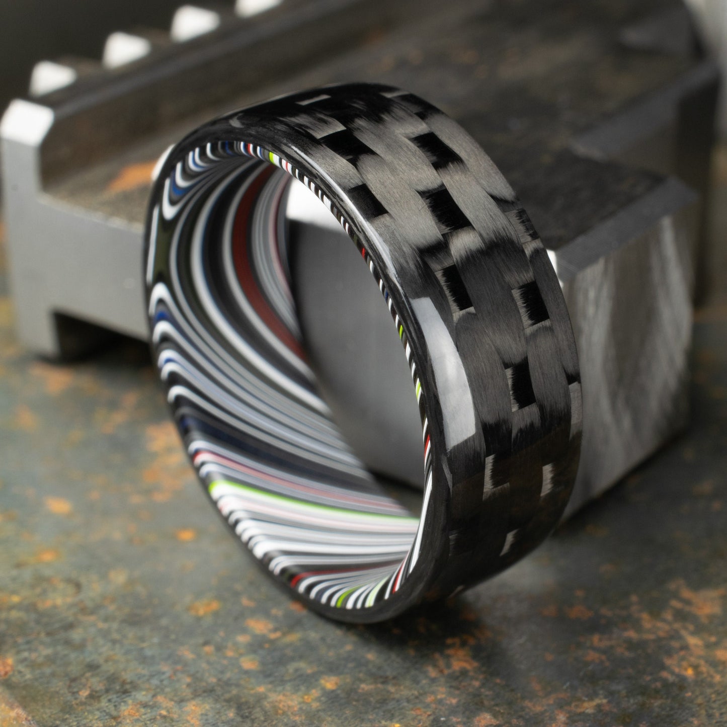 5HS Carbon Fiber Ring Lined With Tilted Premium Fordite