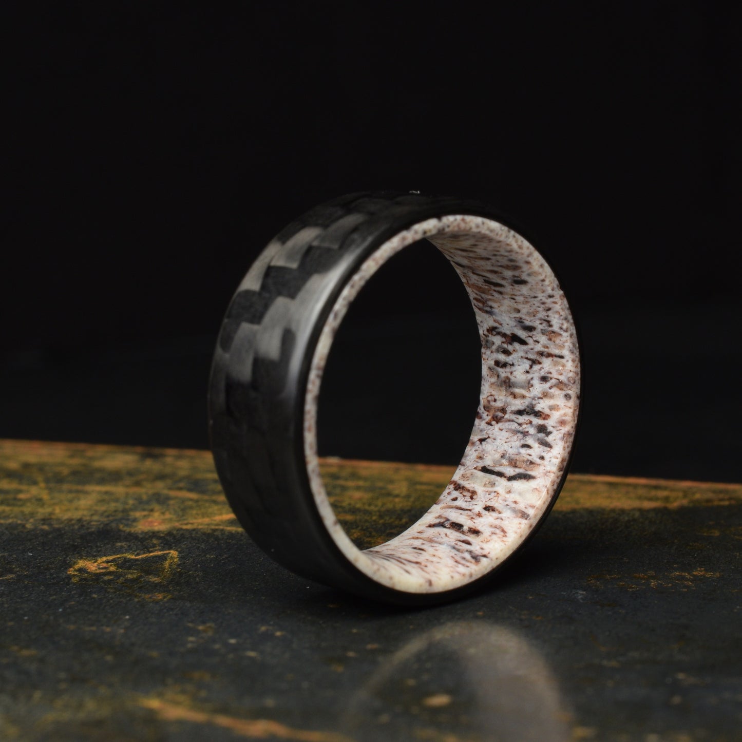 Tinesmith - Matte 3k Twill Carbon Fiber Ring Lined With Deer Antler