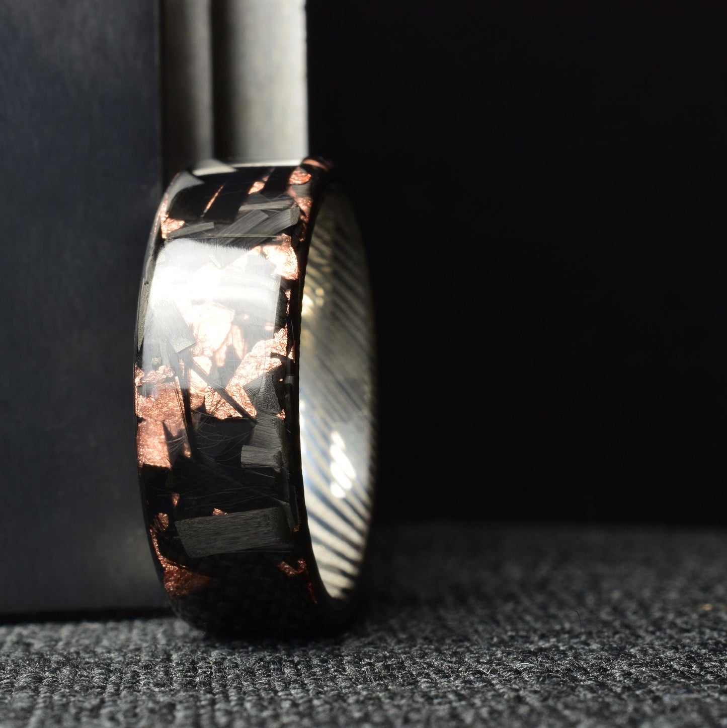 Polished Copper Chopped Lg Carbon Fiber Lined With Stainless Steel Damascus. Forged Carbon Fiber. Black Ring.