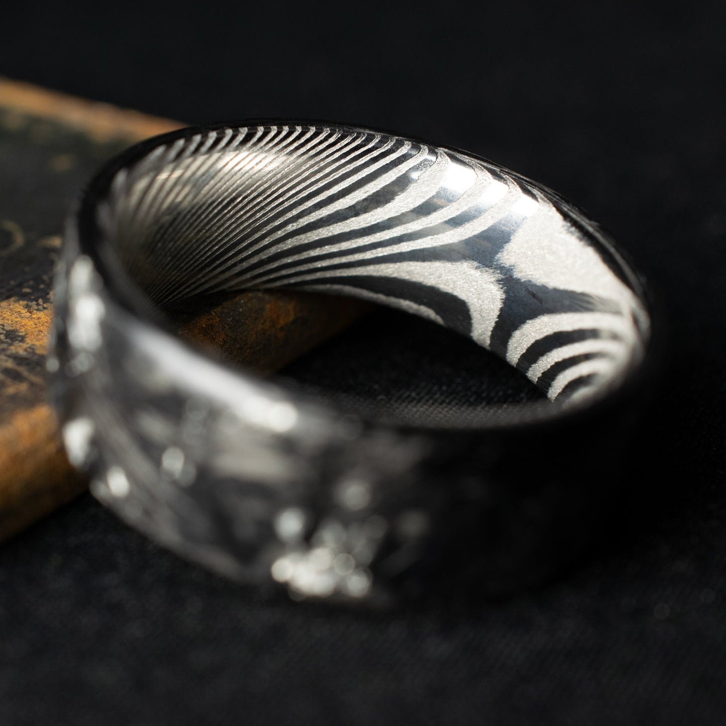 Matte Silver Chopped Carbon Fiber Lined With Damascus Steel. Forged Carbon Fiber. Men's Black Wedding Ring. Exclusive.